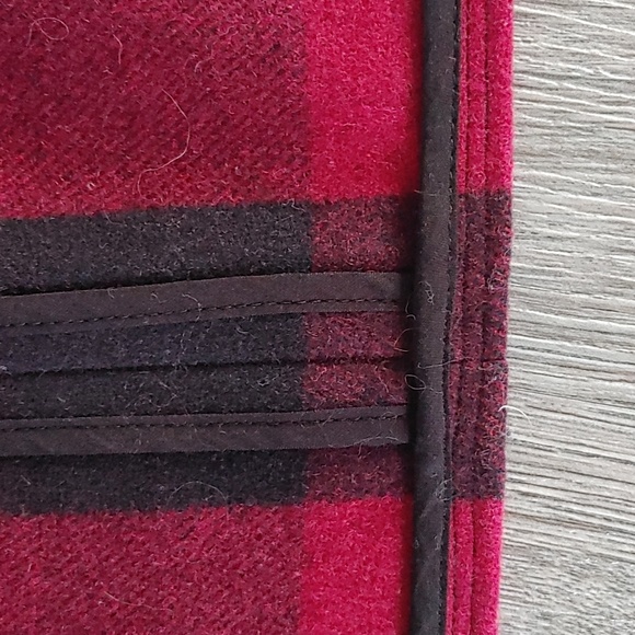 Vintage Gap Wool Skirt - Picture 5 of 5